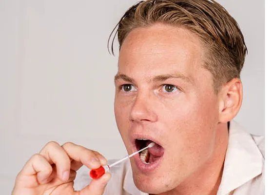 Stap 3: thuis zelf de SOA test afnemen met een wattenstaafje